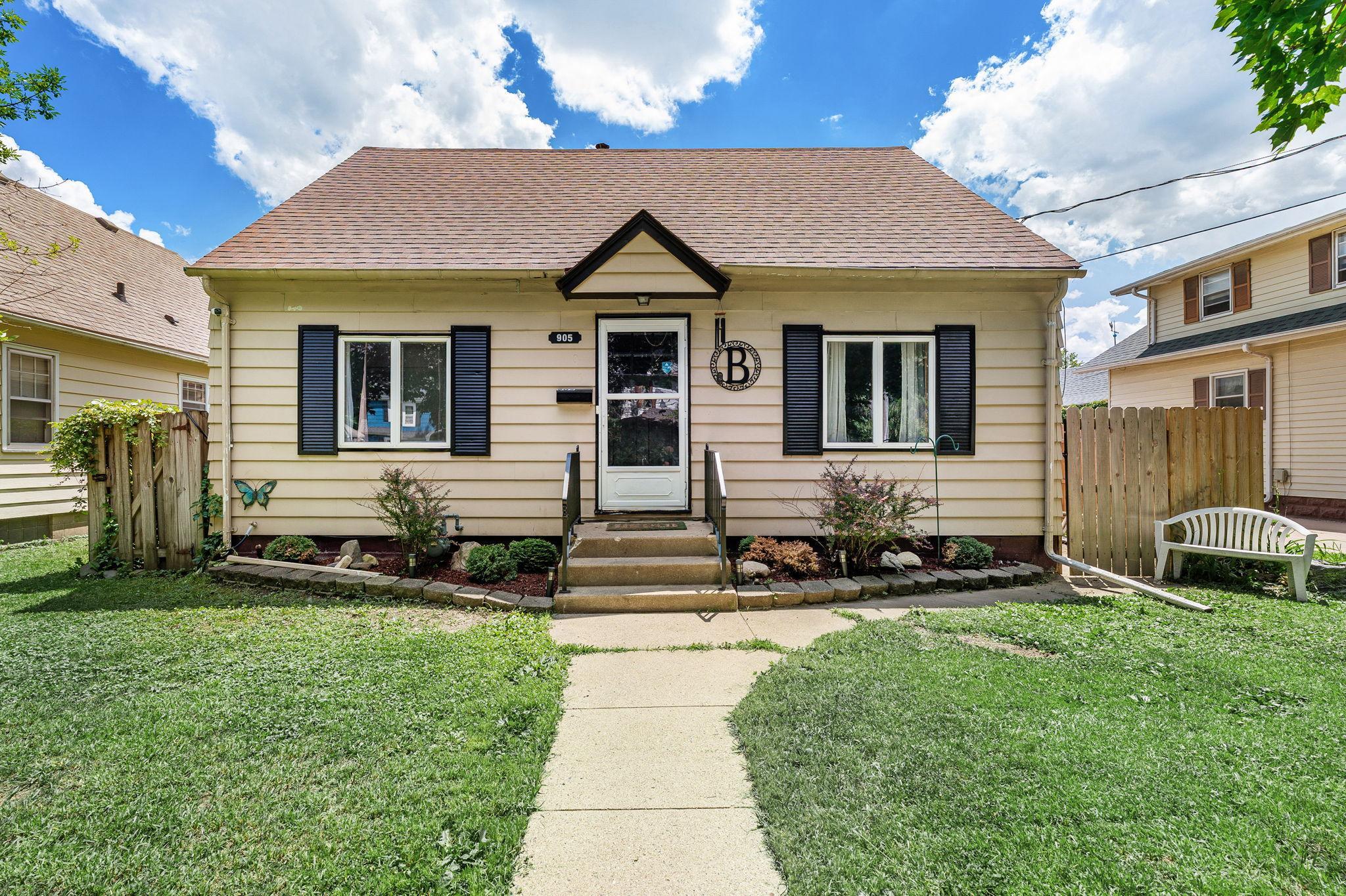 905 4th Avenue Southwest Austin, MN 55912 - Photo 1 of 30
