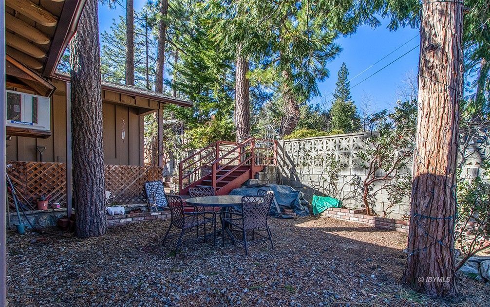 53475 Double View Drive Idyllwild, CA 92549 - Photo 3 of 51 Entry steps down from parking
