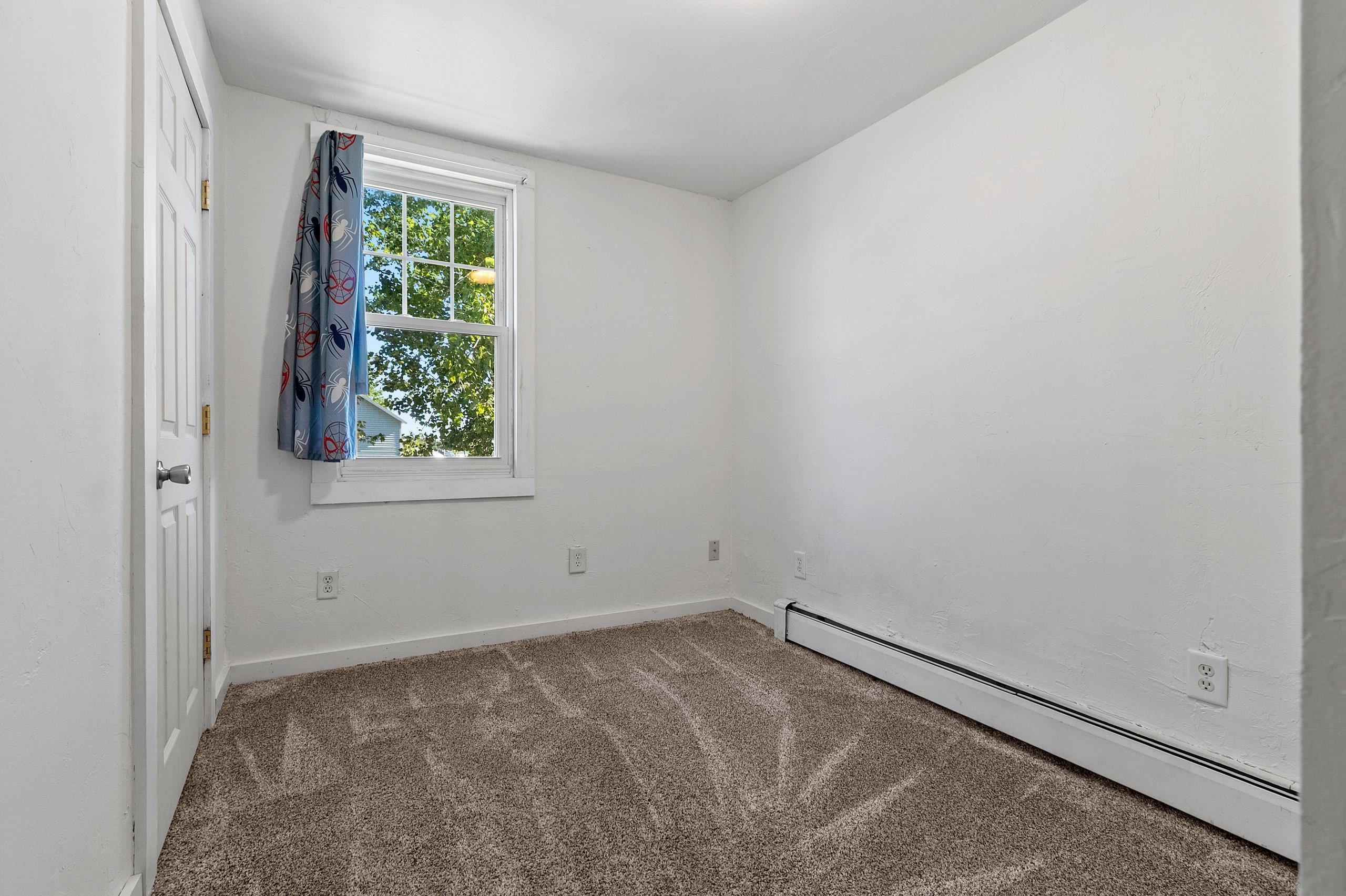113 Adams Street Oconto, WI 54153 - Photo 27 of 32
