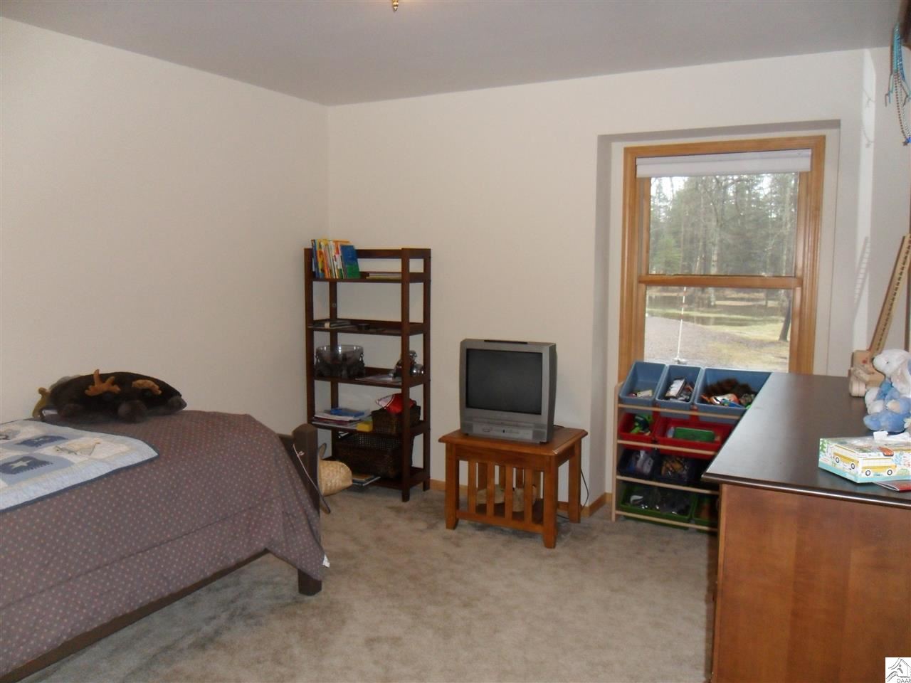 7509 Pequaywan Lake Road Duluth, MN 55803 - Photo 9 of 12 Bedroom