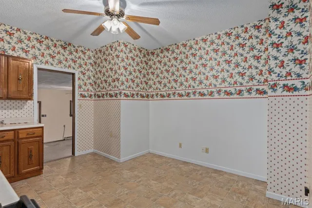 $136,000 | 301 Park Avenue, Gillespie, IL 62033