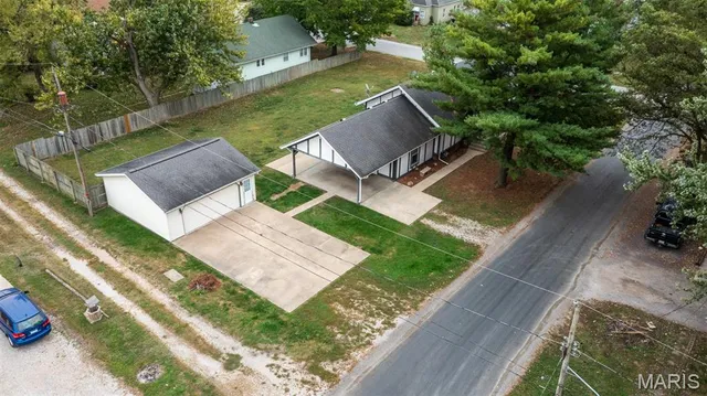 $136,000 | 301 Park Avenue, Gillespie, IL 62033