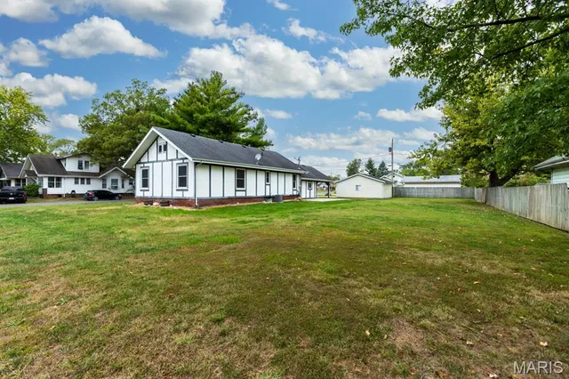 $136,000 | 301 Park Avenue, Gillespie, IL 62033