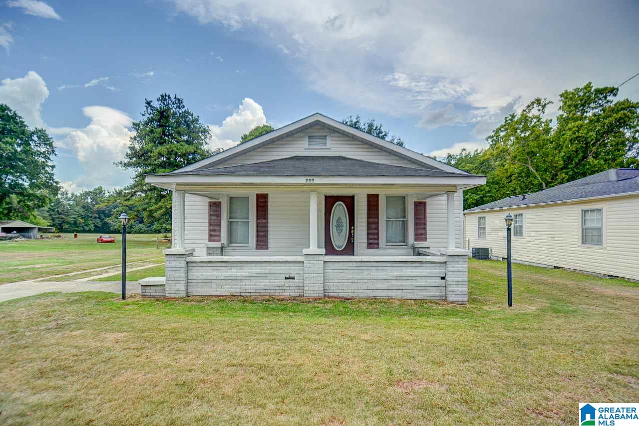 205 Airport Road Clanton, AL 35045 - Photo 1 of 33