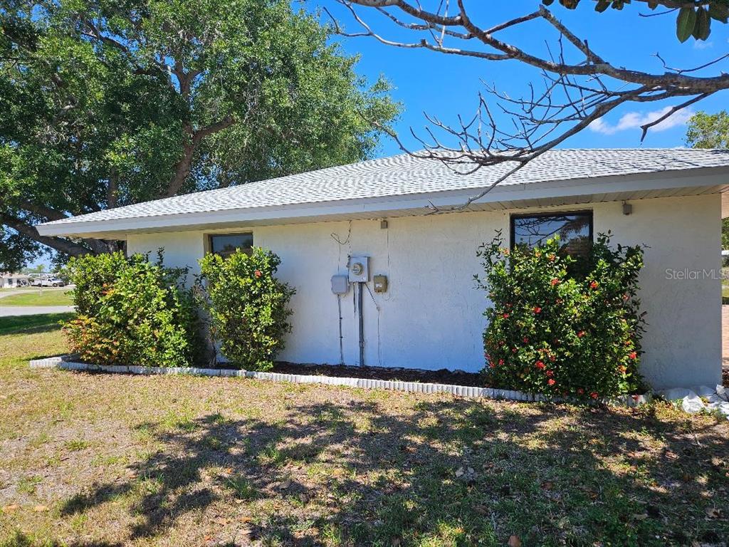 355 Spring Lake Boulevard Northwest Port Charlotte, FL 33952 - Photo 40 of 43