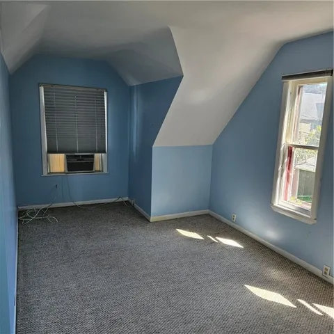 $1,400 | 108 Boardman Street, Rochester, NY 14607