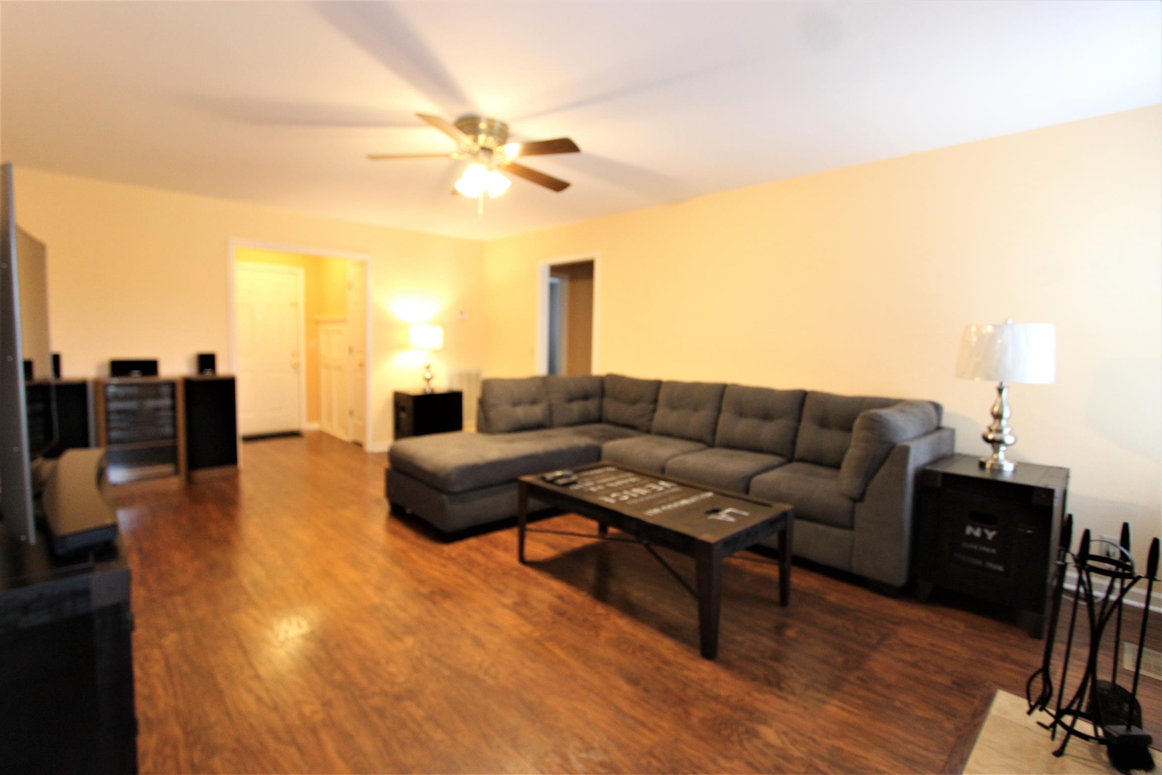 3459 Howard Road Murfreesboro, TN 37127 - Photo 4 of 21 Gallery Image 4