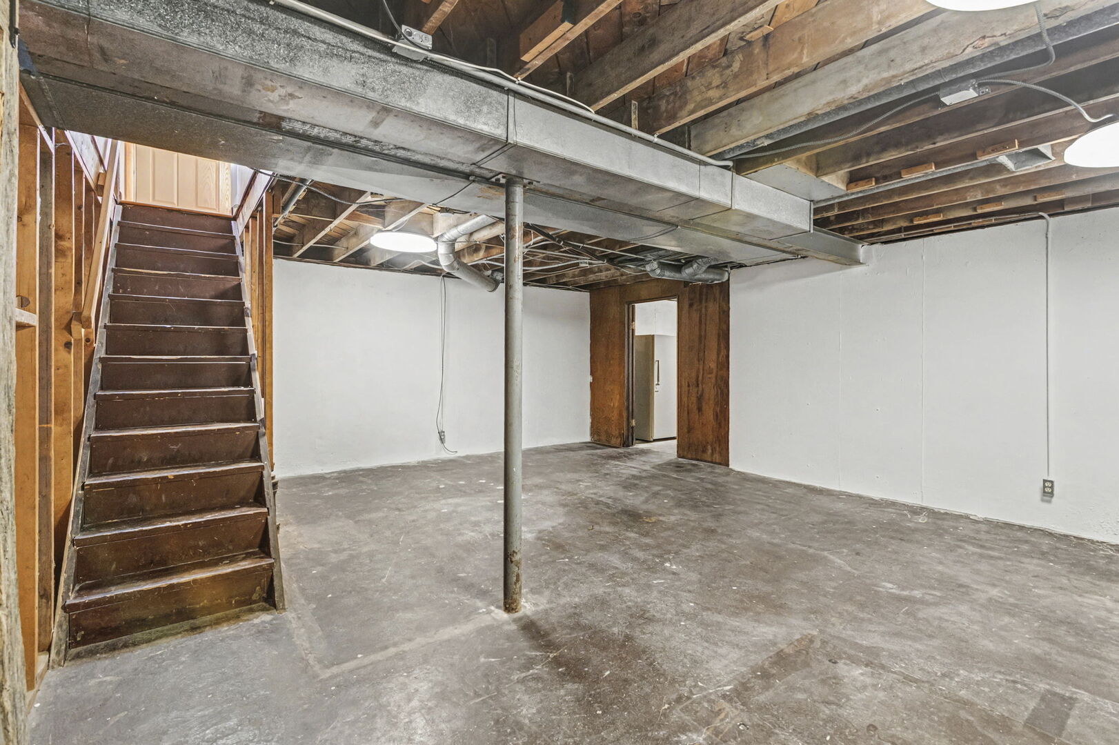 934 Highland Road Mundelein, IL 60060 - Photo 15 of 23