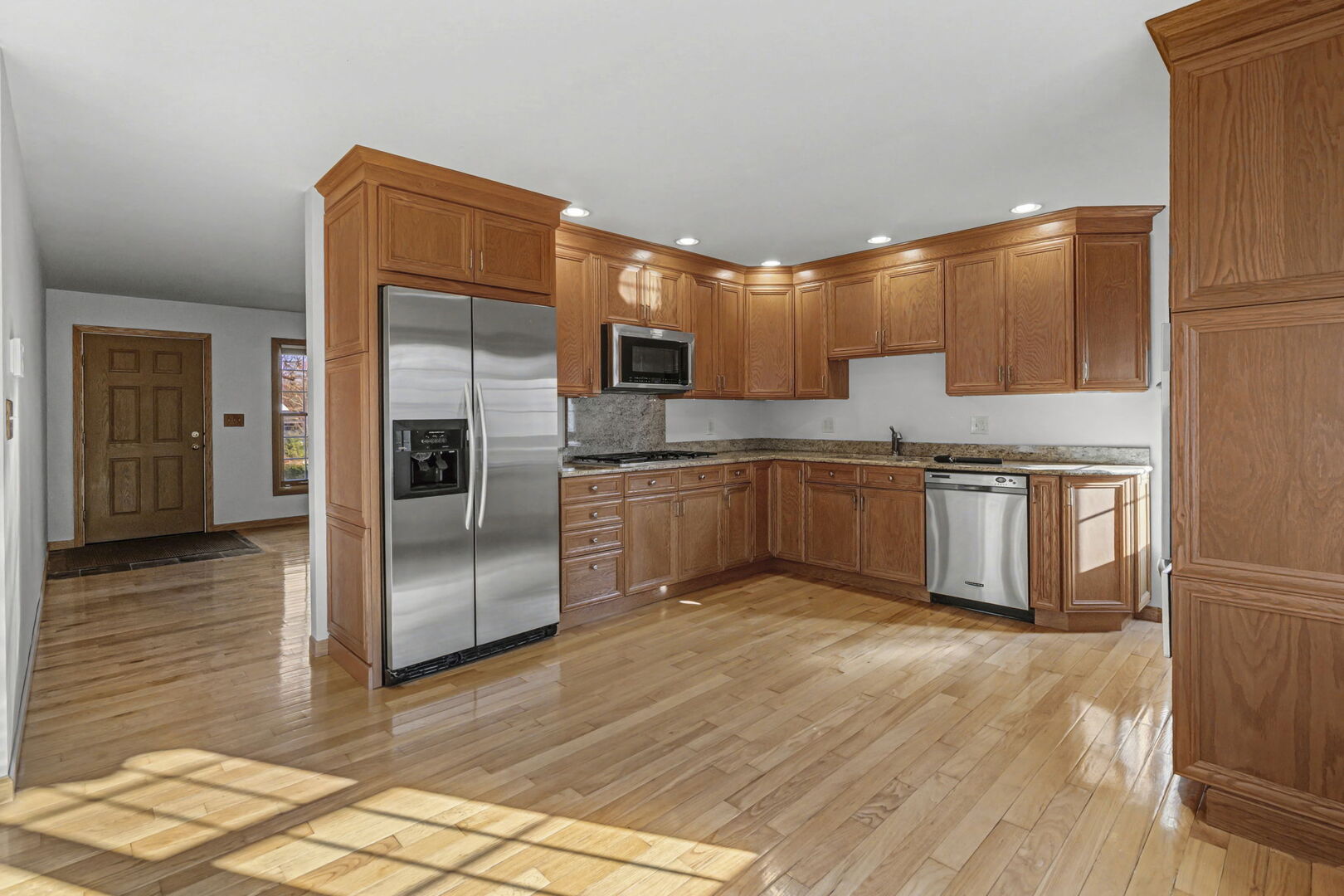 934 Highland Road Mundelein, IL 60060 - Photo 9 of 23