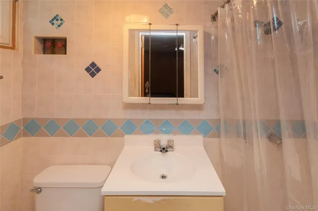 $350,000 | 17 Hillside Place, Fallsburg, NY 12779