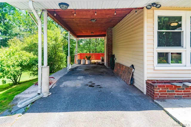 $350,000 | 17 Hillside Place, Fallsburg, NY 12779