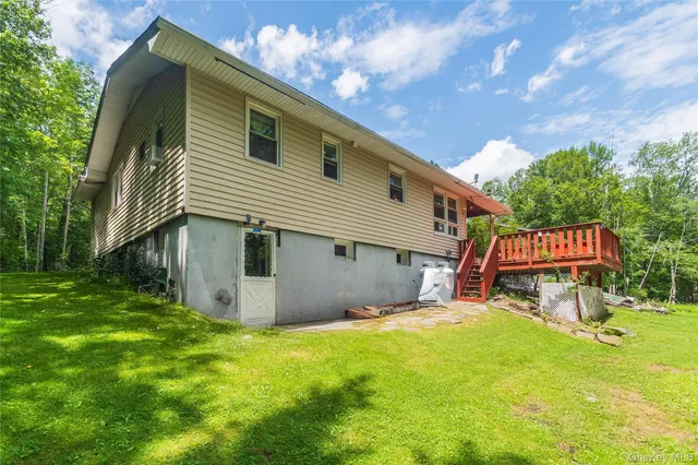 $350,000 | 17 Hillside Place, Fallsburg, NY 12779