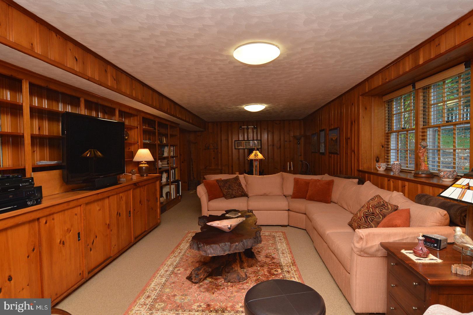 1423 Rose Virginia Road Reading, PA 19610 - Photo 42 of 51 Gallery Image 42