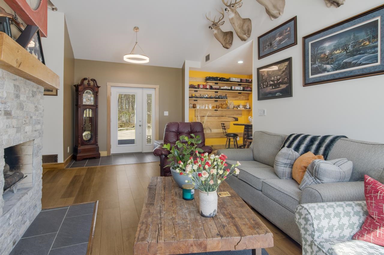 2144 North Jacobson Road Suttons Bay, MI 49682 - Photo 13 of 63 Gallery Image 13
