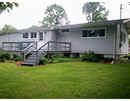 147 Shenango Road New Castle, PA 16105 - Photo 7 of 16 Exterior Back.