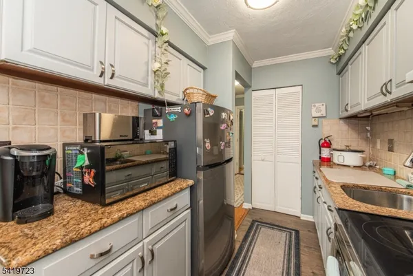 $289,000 | 2350 State Route 10, Unit 9, Morris Plains, NJ 07950