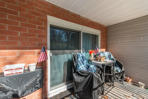 $289,000 | 2350 State Route 10, Unit 9, Morris Plains, NJ 07950