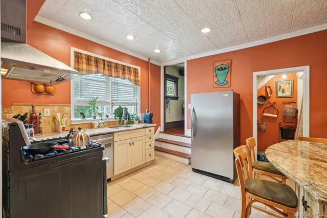 $715,000 | 74 East Maple Avenue, Suffern, NY 10901