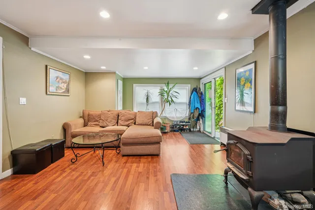 $715,000 | 74 East Maple Avenue, Suffern, NY 10901