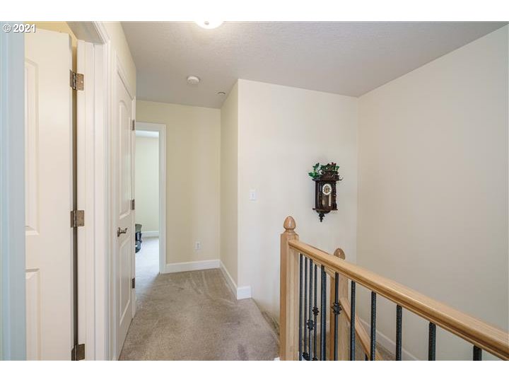 759 Northwest Meadow Ridge Lane, Unit 14 Camas, WA 98607 - Photo 16 of 32 Gallery Image 16