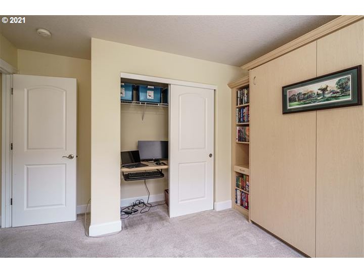 759 Northwest Meadow Ridge Lane, Unit 14 Camas, WA 98607 - Photo 24 of 32 Gallery Image 24