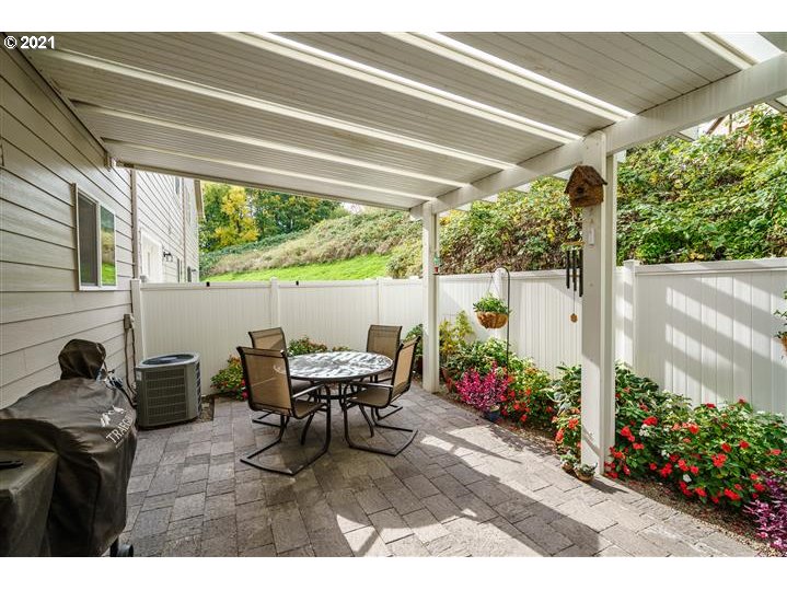 759 Northwest Meadow Ridge Lane, Unit 14 Camas, WA 98607 - Photo 25 of 32 Gallery Image 25
