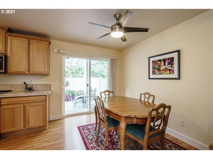 759 Northwest Meadow Ridge Lane, Unit 14 Camas, WA 98607 - Photo 5 of 32 Gallery Image 5