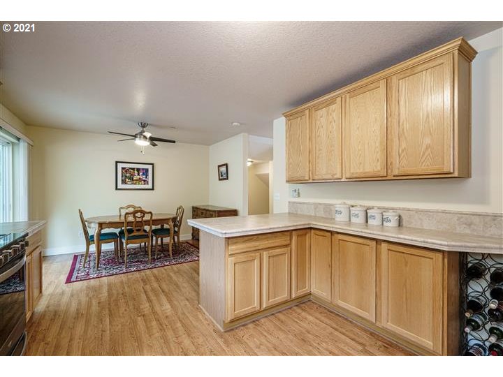 759 Northwest Meadow Ridge Lane, Unit 14 Camas, WA 98607 - Photo 9 of 32 Gallery Image 9