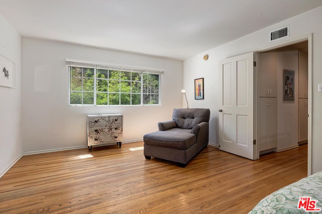 1041 Chantilly Road Los Angeles, CA 90077 - Photo 20 of 29