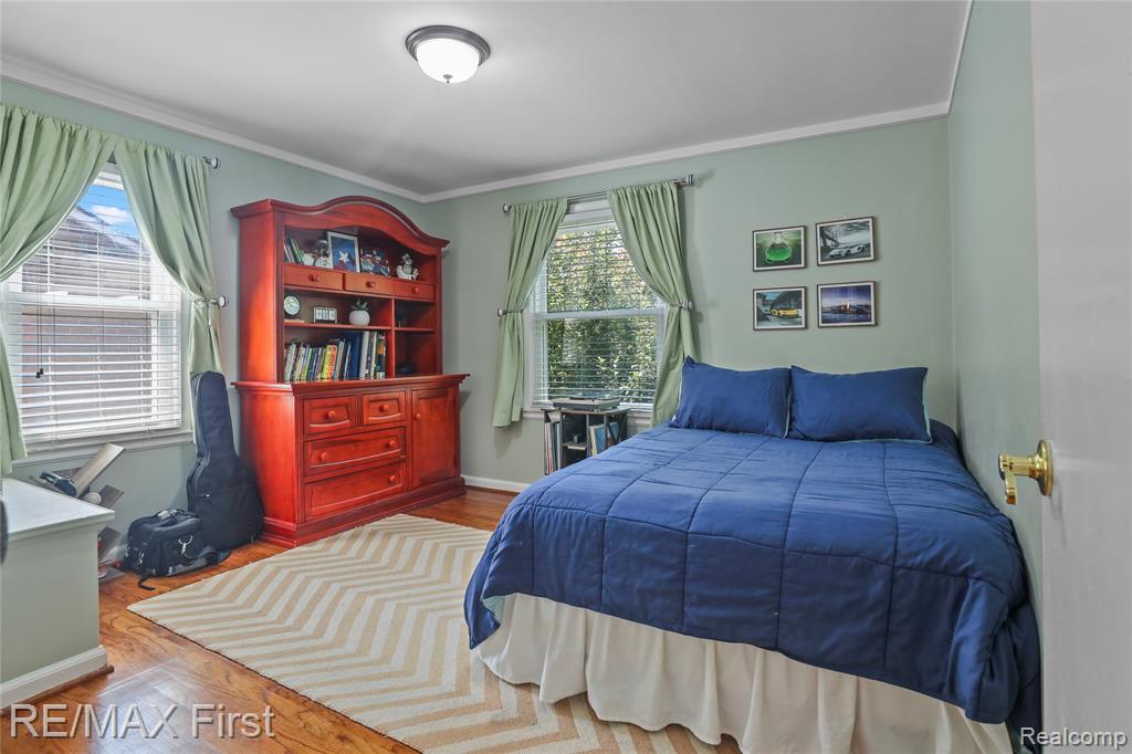 324 Fisher Road Grosse Pointe Farms, MI 48230 - Photo 14 of 22