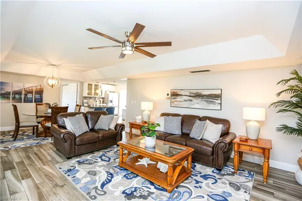 $3,800 | 195 Peppermint Lane, Unit 884, Naples, FL 34112