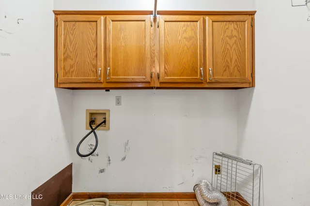 $383,000 | 4441 Big Horn Drive North, Nesbit, MS 38651