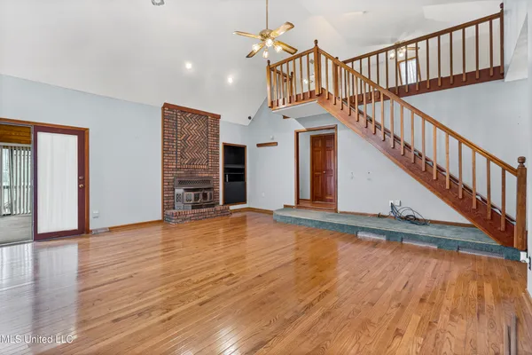 $383,000 | 4441 Big Horn Drive North, Nesbit, MS 38651