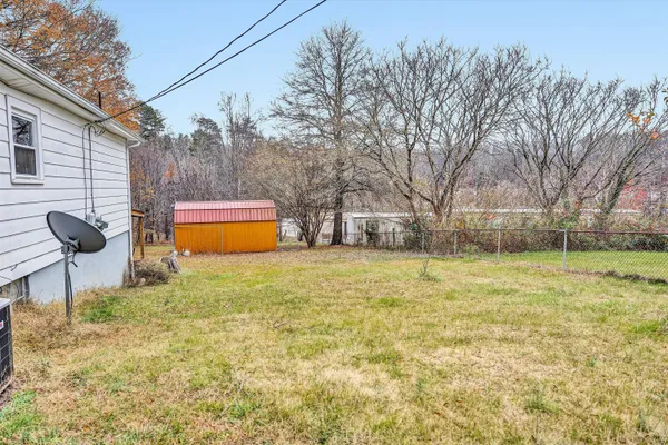$162,900 | 1414 Daniels Creek Road, Collinsville, VA 24078