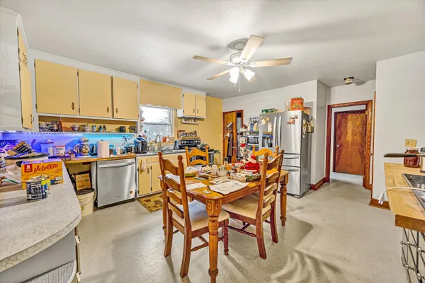 $162,900 | 1414 Daniels Creek Road, Collinsville, VA 24078