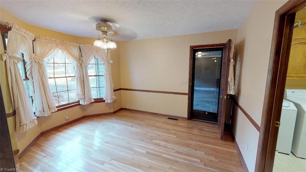 507 Farmbrook Road Mount Airy, NC 27030 - Photo 5 of 19 Gallery Image 5