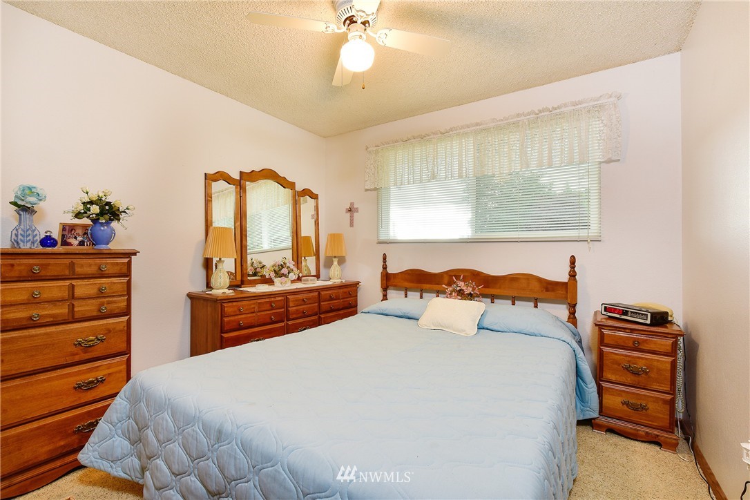 2558 Birch Bay Lynden Road Custer, WA 98240 - Photo 14 of 23