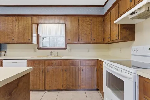 $220,000 | 37 Eucalyptus Street, Sulphur, LA 70663