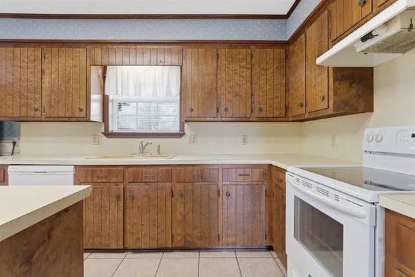 $220,000 | 37 Eucalyptus Street, Sulphur, LA 70663
