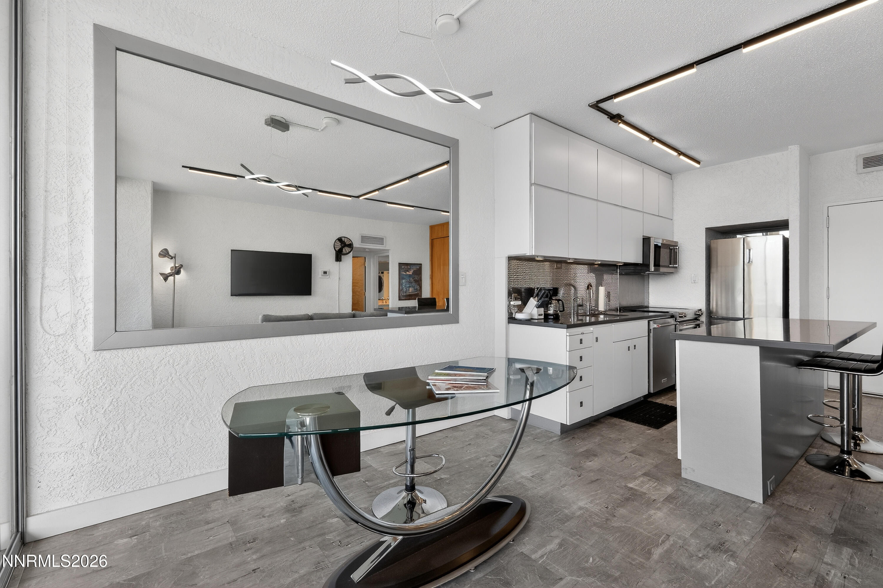 100 North Arlington Avenue, Unit 22H Reno, NV 89501 - Photo 11 of 31 Penthouse Suite 22H