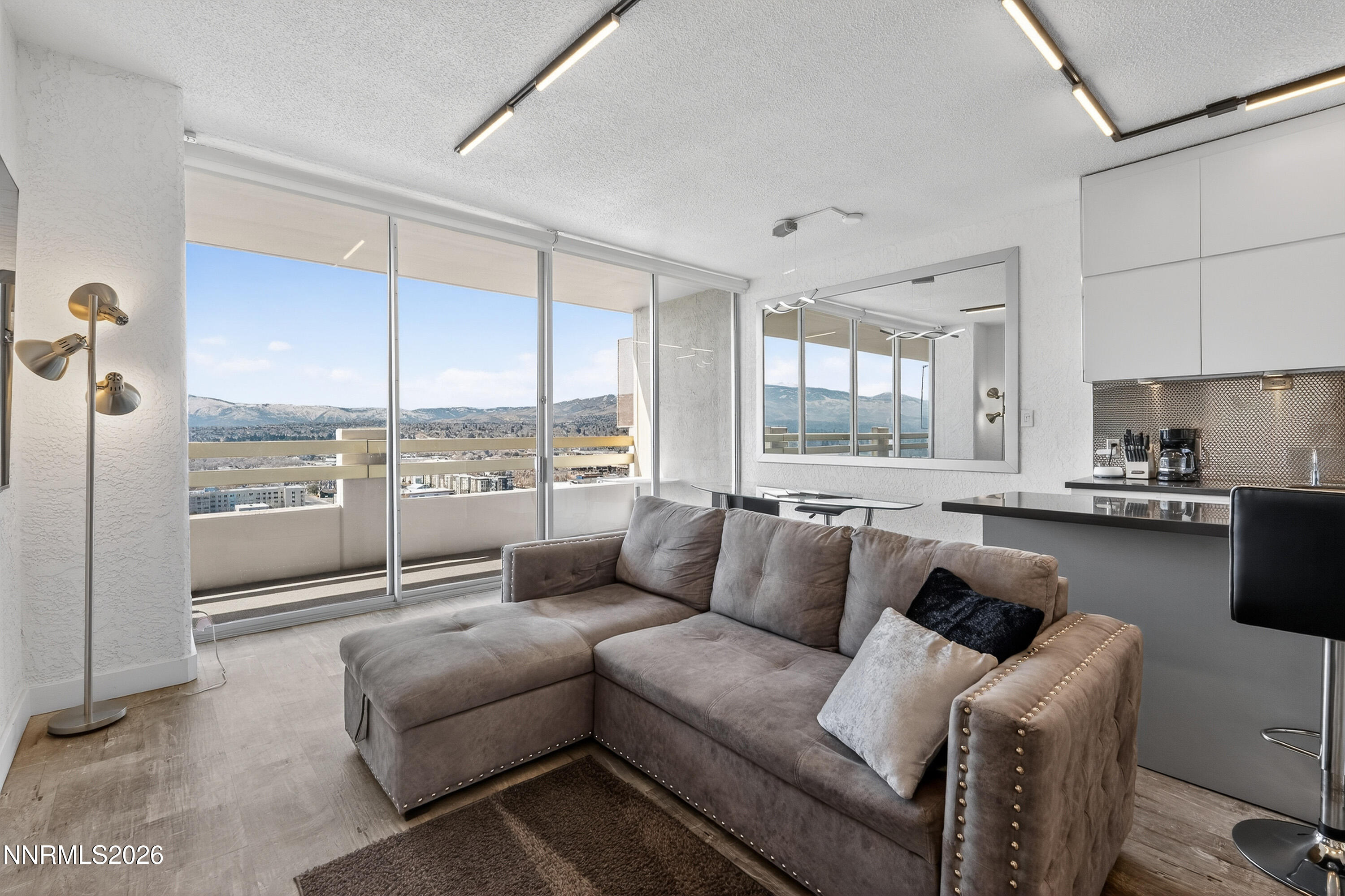 100 North Arlington Avenue, Unit 22H Reno, NV 89501 - Photo 15 of 31 Penthouse Suite 22H