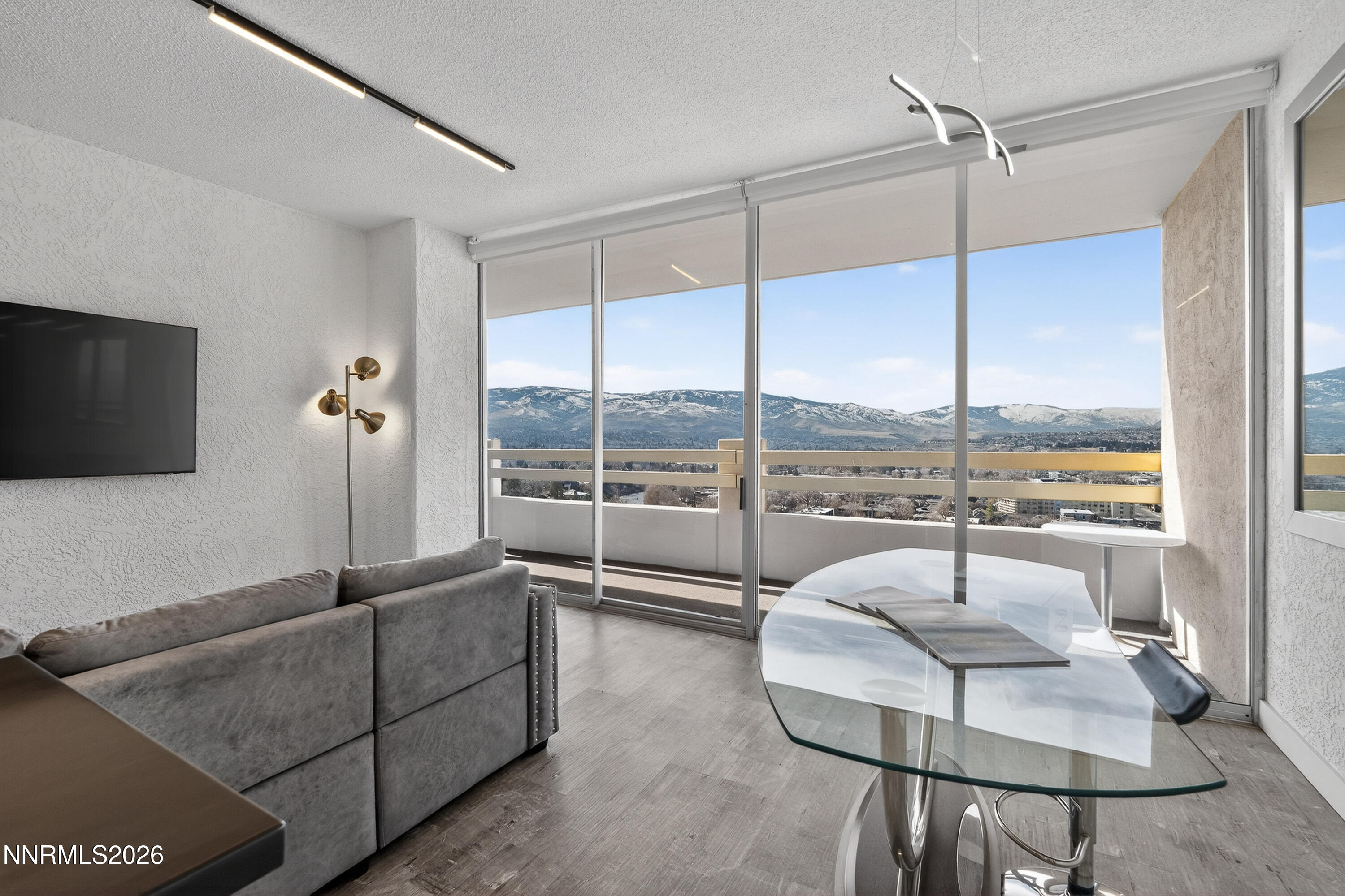 100 North Arlington Avenue, Unit 22H Reno, NV 89501 - Photo 9 of 31 Penthouse Suite 22H