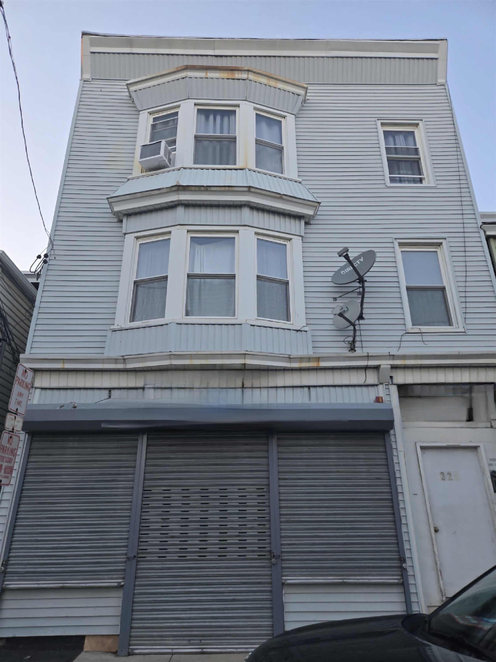 a view of a house