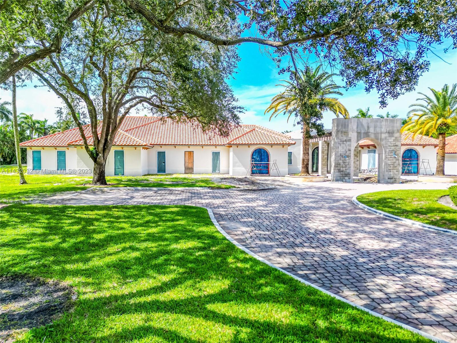 8563 Horseshoe Lane Boca Raton, FL 33496 - Photo 12 of 82