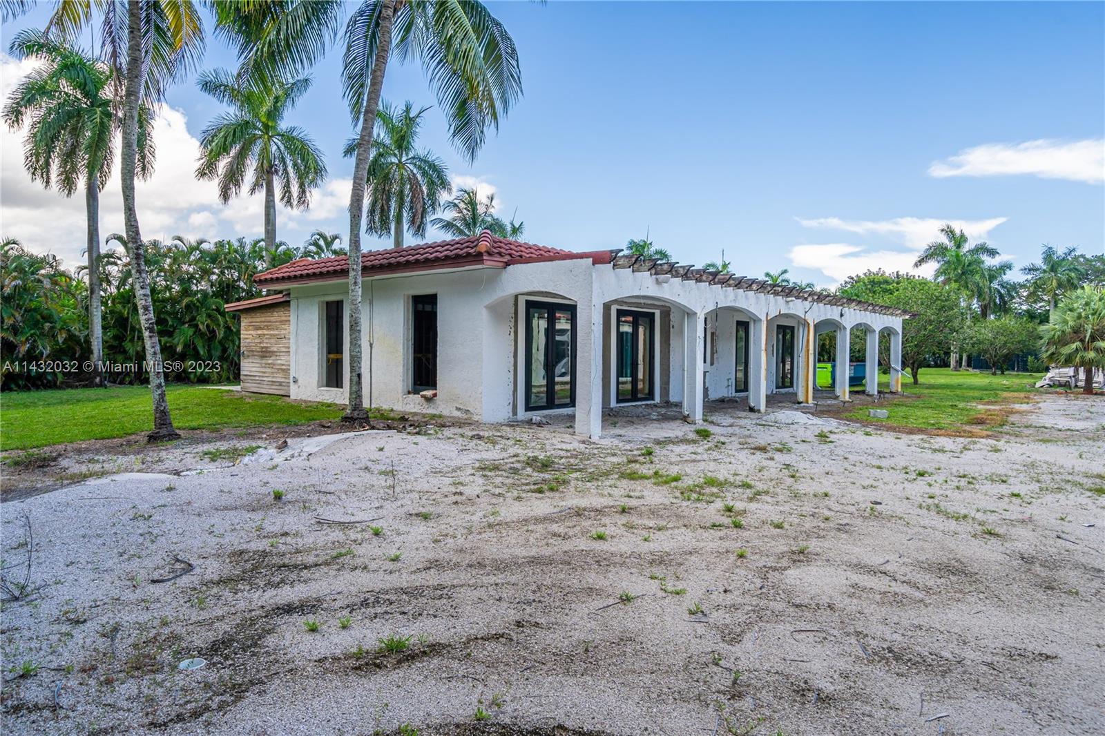 8563 Horseshoe Lane Boca Raton, FL 33496 - Photo 20 of 82