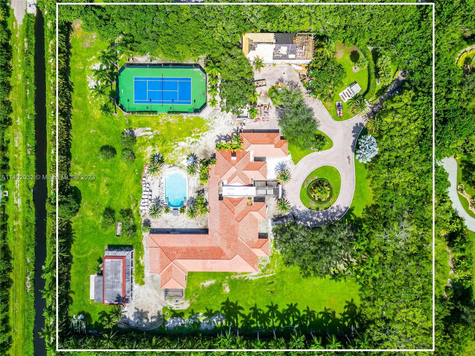 8563 Horseshoe Lane Boca Raton, FL 33496 - Photo 9 of 82