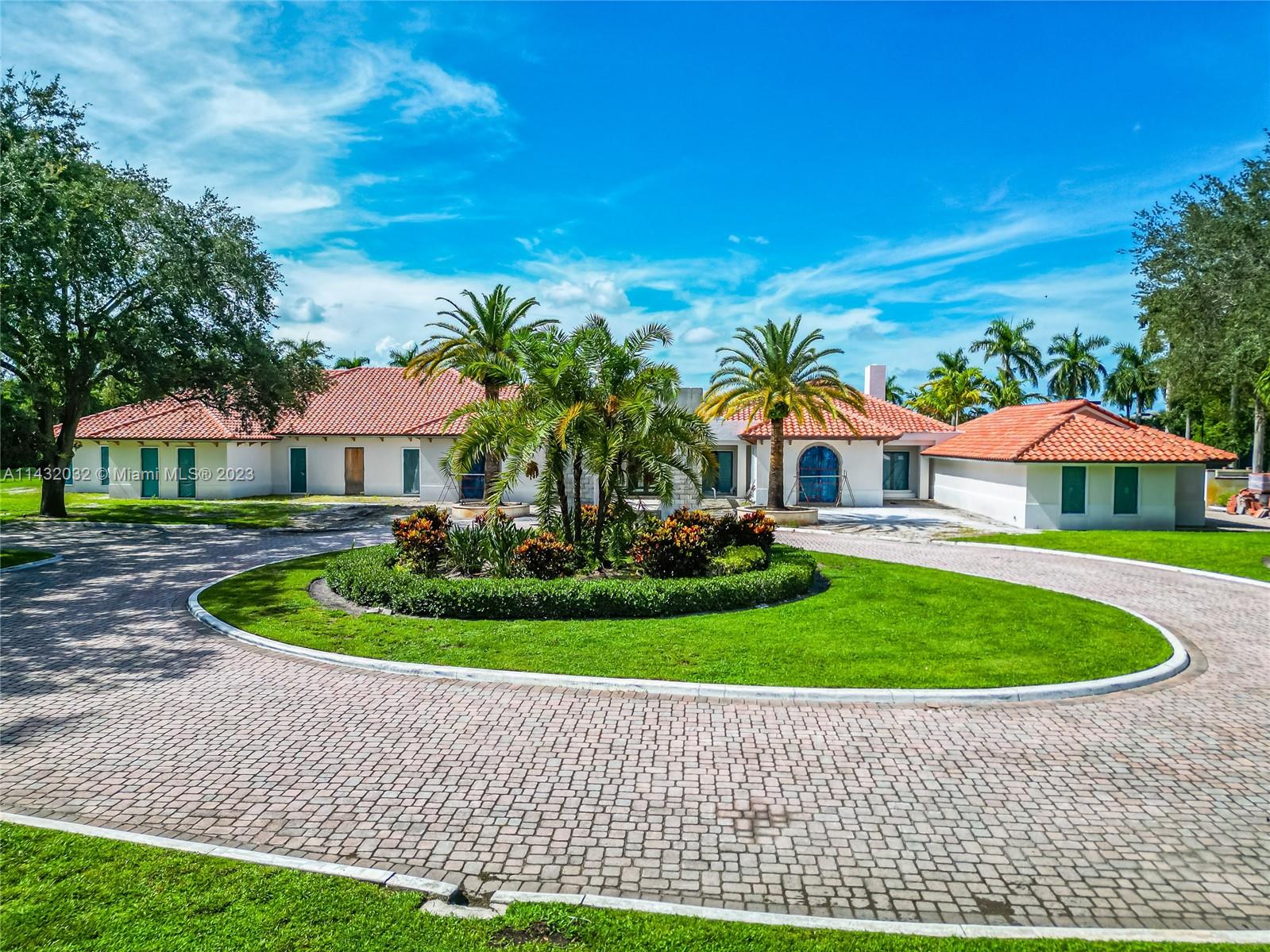 8563 Horseshoe Lane Boca Raton, FL 33496 - Photo 10 of 82