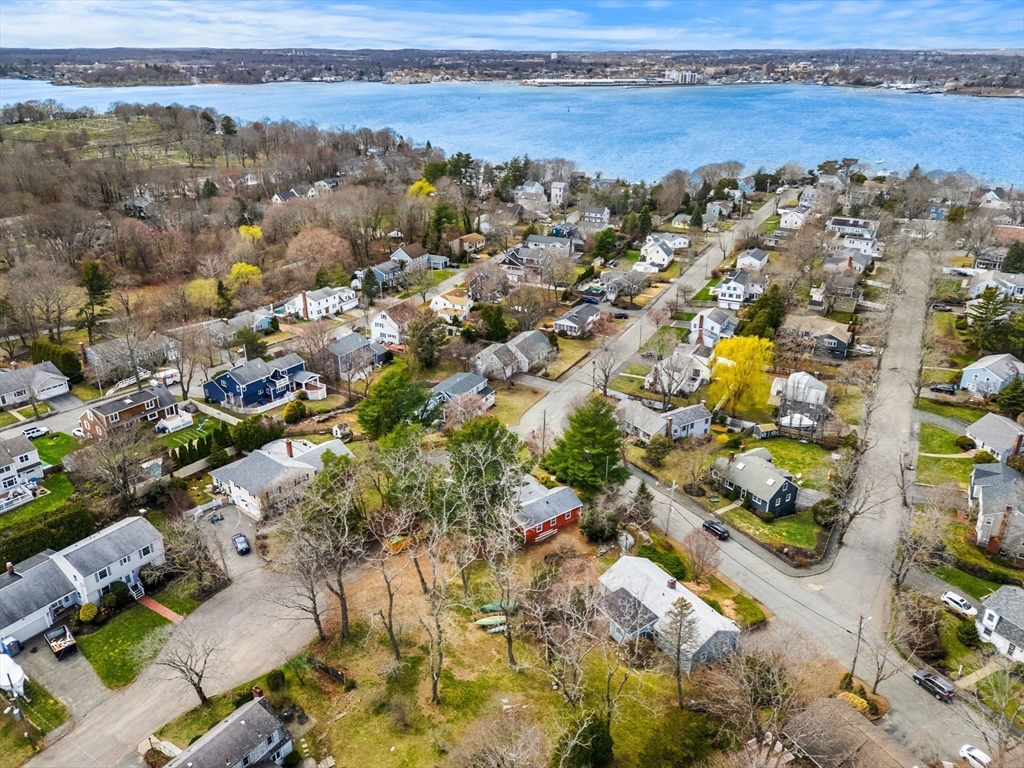69 Kenneth Road Marblehead, MA 01945 - Photo 8 of 30