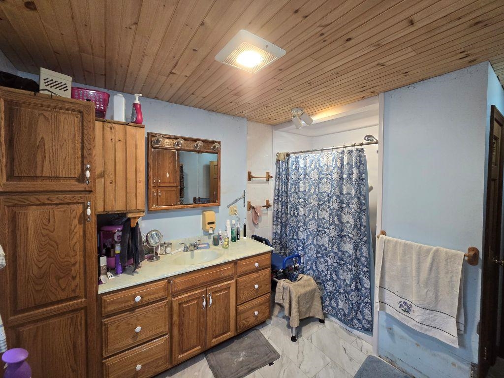 1928 Highway 131 Weathersfield, VT 05156 - Photo 9 of 17