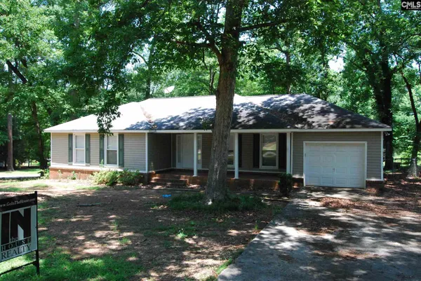 $1,400 | 223 Raintree Drive, Irmo, SC 29063